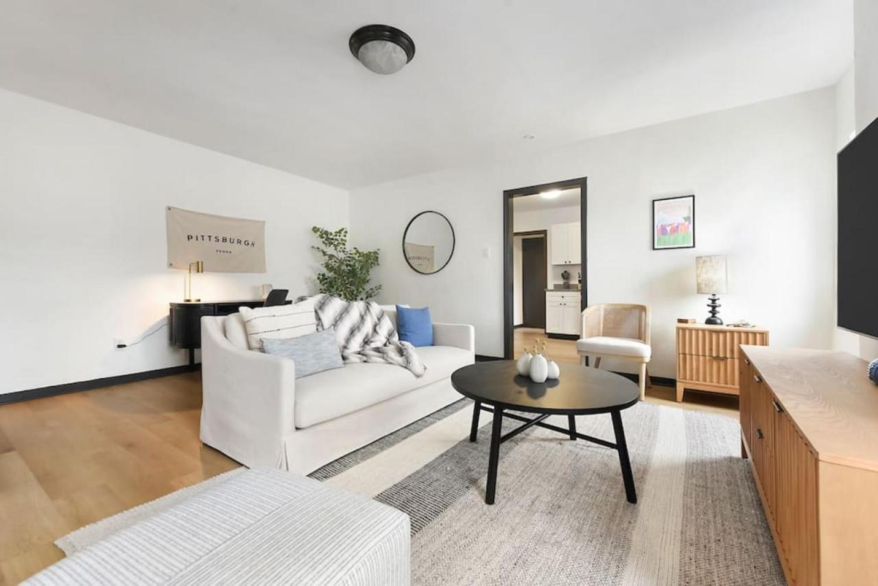 Apartamento Hostwise - Butler St, Off-street Parking, Brand New!